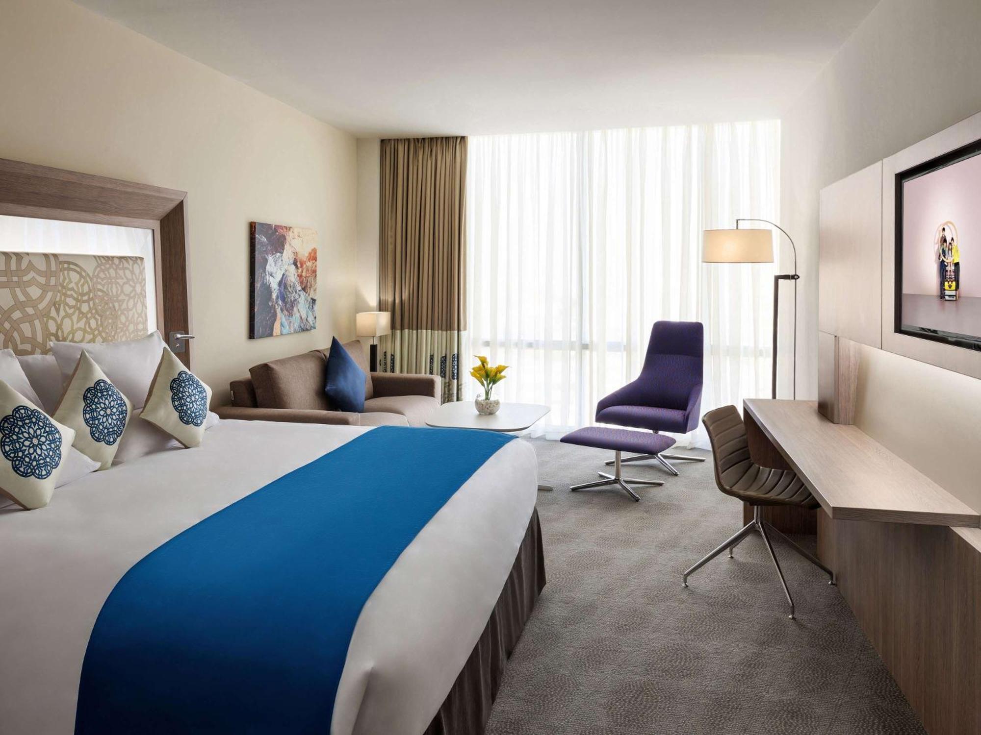 Novotel Jeddah Tahlia Екстериор снимка